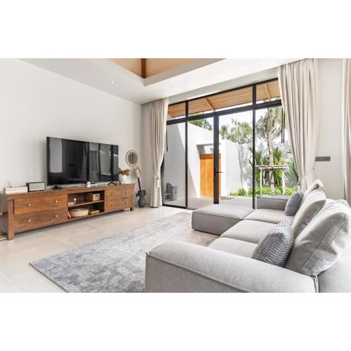 Anchan Flora by Villacarte