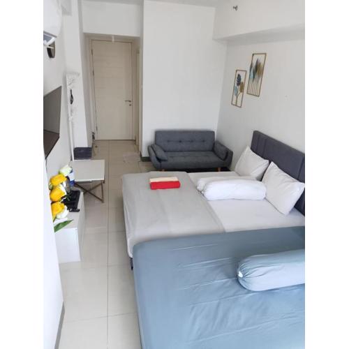 Anderson Apartment Pakuwon Mansion 1 by Shinzhouz