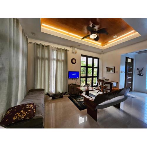 Andrew n Sophia's Guest House