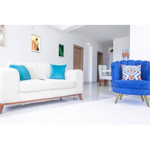 Angani Apartment, AC Installed, Ocean View & Rooftop Pool