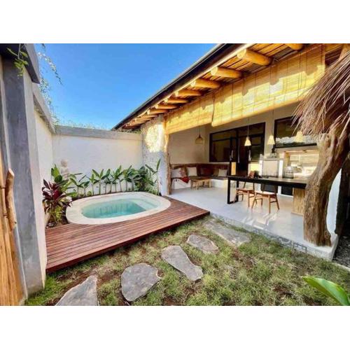 Angatu Villas 3 Padang Padang