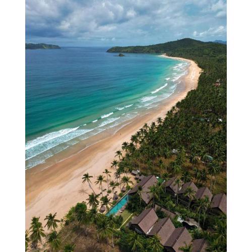 ANGKLA Beach Club & Boutique Resort