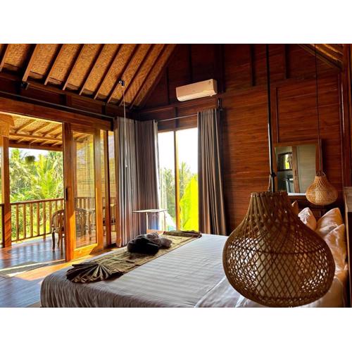 Anindra Villa Ubud - Rice Field Views & Shared Pool