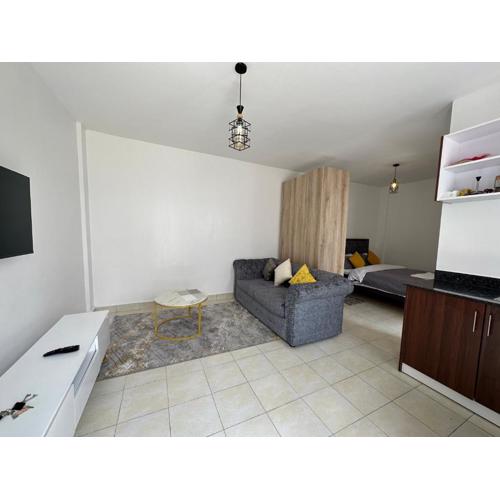 Anmeg Deluxe Rooftop Studio Apartment