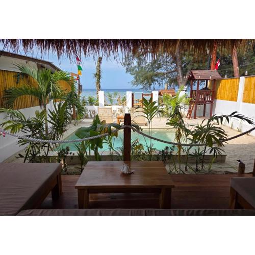 Anna's Beach House - luxury private beachfront villa