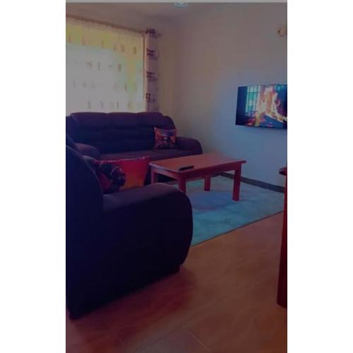 Annie's 1br near sarovawoodlands