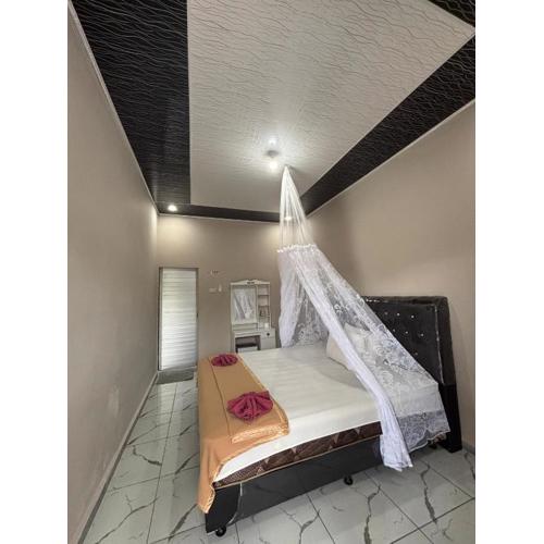 Anugrah Guest House - Orangutan Trekking & Tours