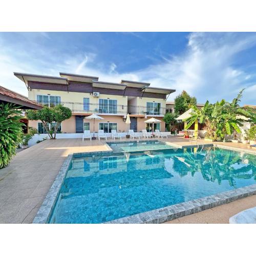 Anyavee Chom By The Sea