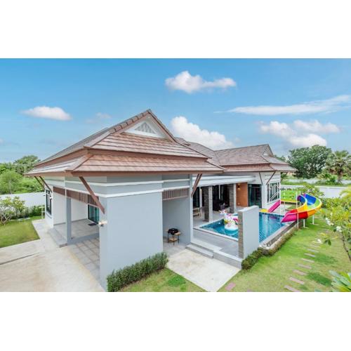 Aora Pool Villa Huahin