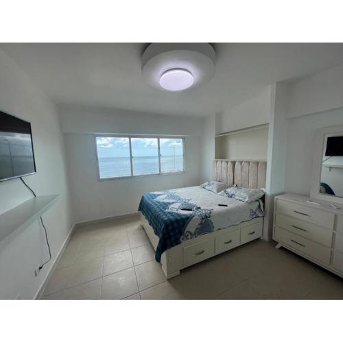 Apartamento cómodo con vista al mar