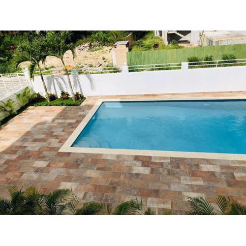 apartamento con piscina