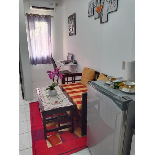 Apartemen 32 m2 dengan 2 kamar tidur dan 1 kamar mandi pribadi di Gresik