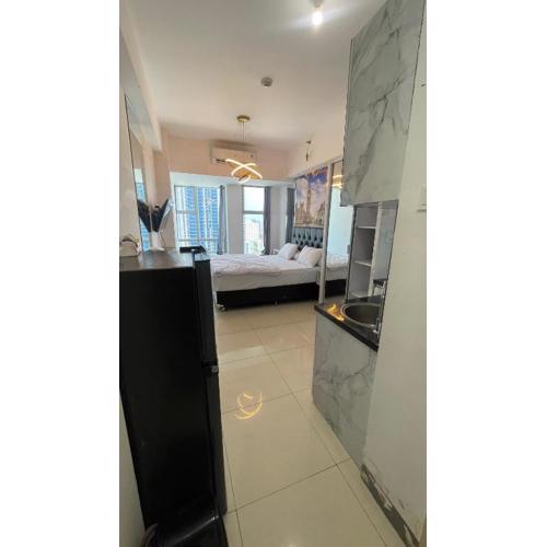 Apartemen anderson benson Pakuwon mall surabaya by staycation 23