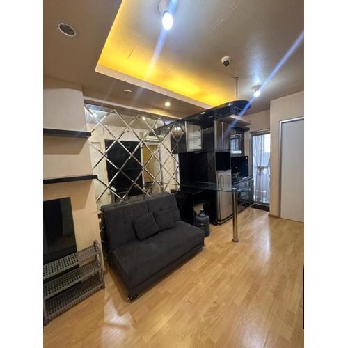 Apartemen green bay by esti