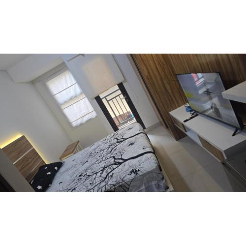 Apartemen Transpark by Lily's Room