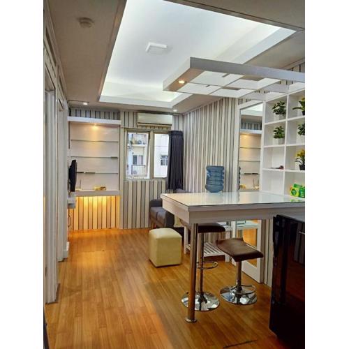 Apartement The Suites Metro by Pinkish