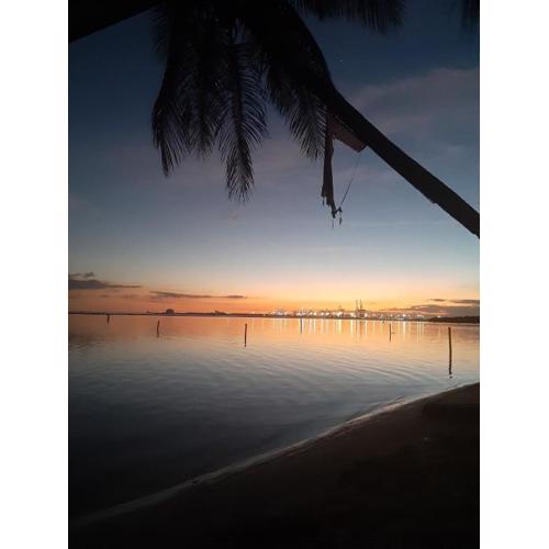 Apartment 150m from the beach with pool