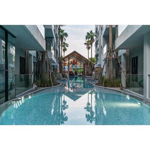 Apartment at Palmyrah Surin by Lofty