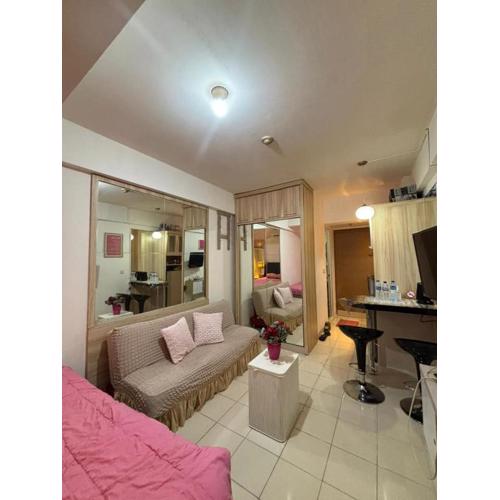 Apartment Cantik Studio KELAPA GADING FREE WIFI