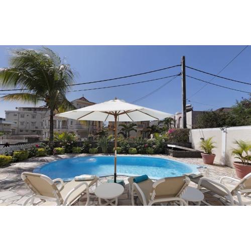 Apartment Hibiscus by Host Agents