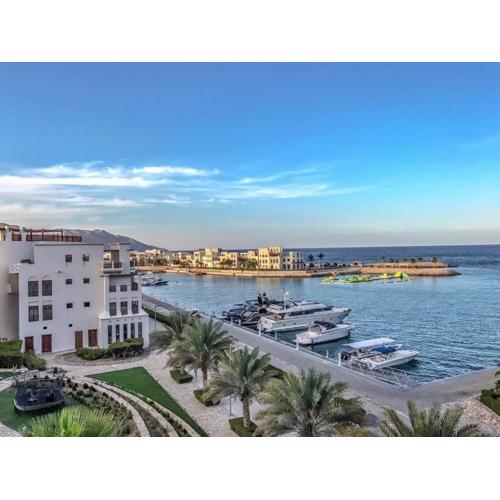 Apartment in Jebel Sifah