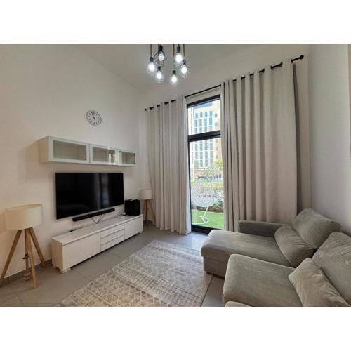 Apartment in Shj 1BR with Garden