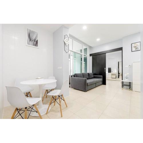 Apartment Karon 62 sq