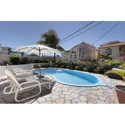 Apartment Orchid by Host Agents