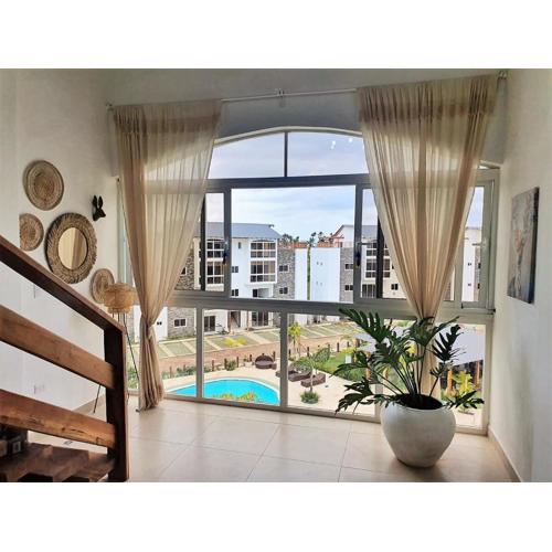 Apartment w private terrace and Jacuzzi