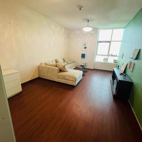 Apartment with a room and a hall overlooking the sea