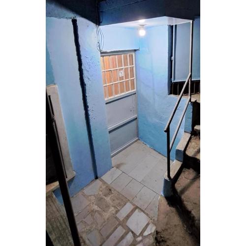 Apo licz Family Room 1B