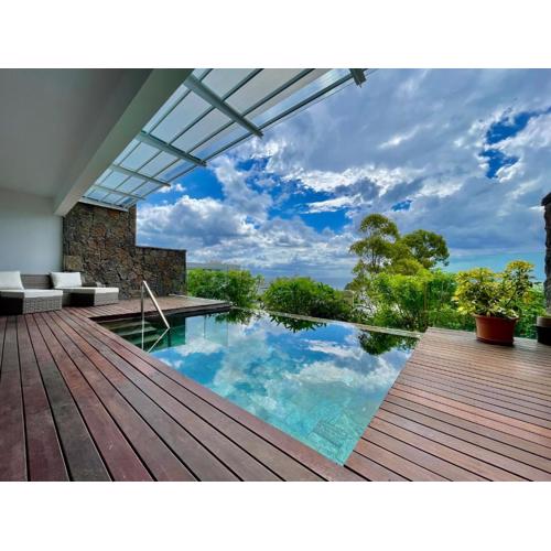 Appartement 2 chambres avec piscine, vue mer sur la baie