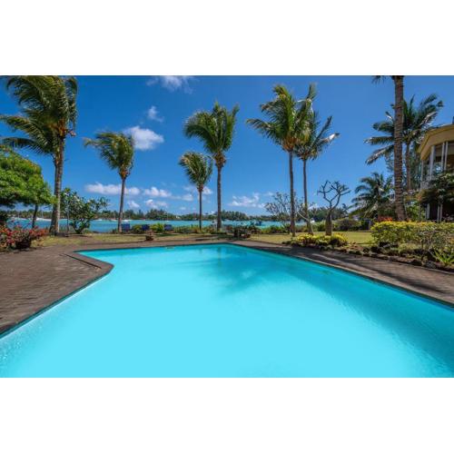 Appartement ILOT pieds dans l'eau, au centre grand baie