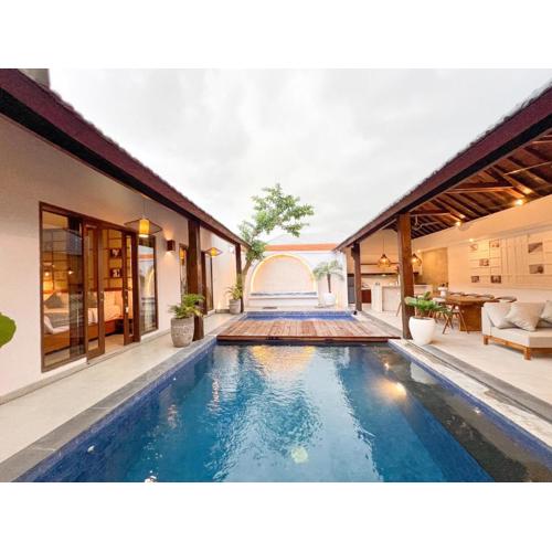 Apple Villa & Suite Seminyak