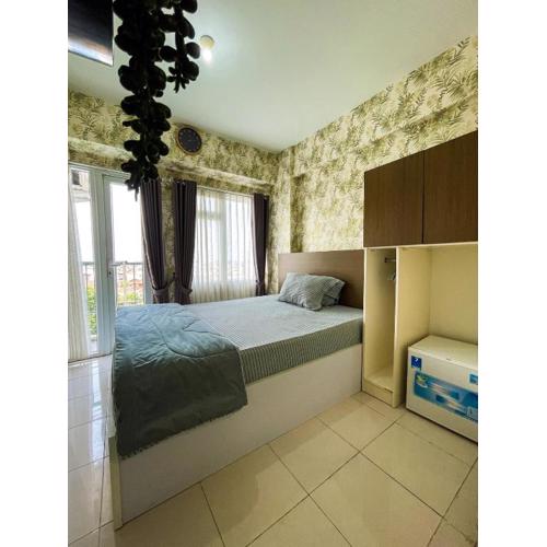 Apt Metropolitan Park Berkasi with Pool & Wifi by Damaresa