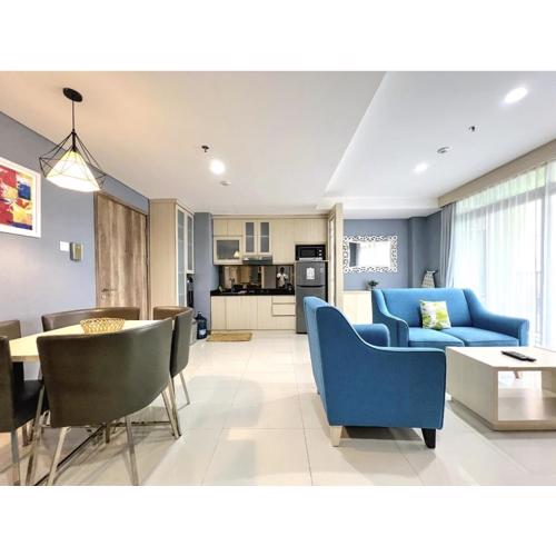 Apt Pejaten Park Biru 2 BR with Swim Pool, Bathub and Wi-Fi