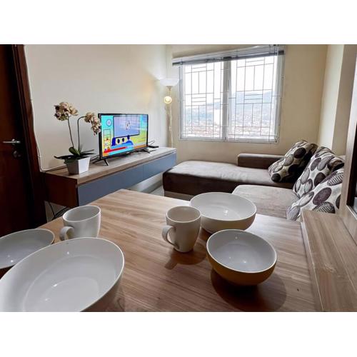 Apt Pinewood 2BR with Pool n Wi-Fi by 2ndHome