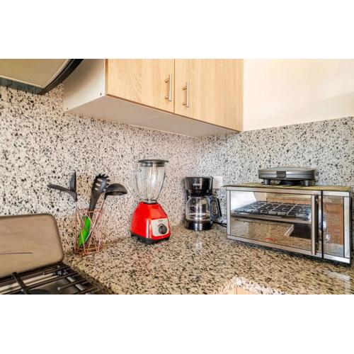 Apto de 2 habitaciones cerca del aeropuerto