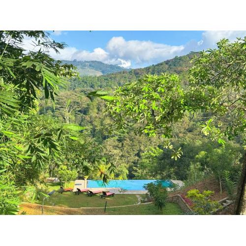 Aqua Dunhinda Nature Retreat