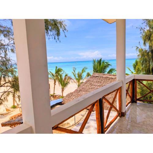 Aquarium Beach House