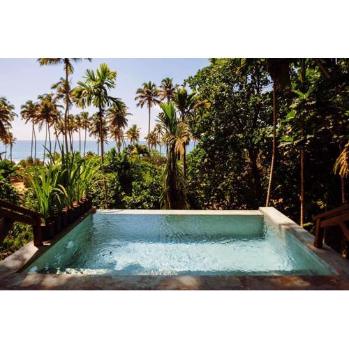 Araliya Cabana with oceanview - Madiha Hill