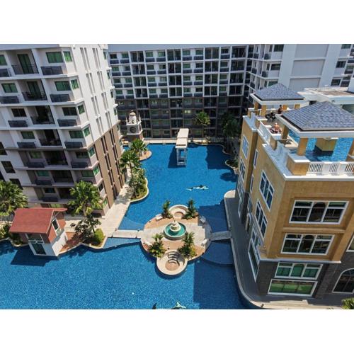 Arcadia Beach Continen