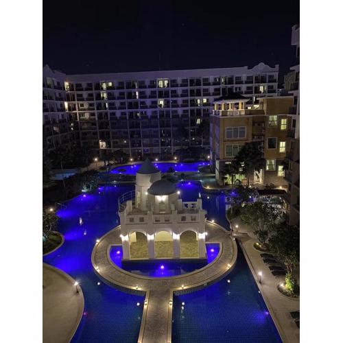 豪华度假泳池景观房 arcadia beach