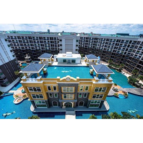 Arcadia Continental 1 bedroom Pool View