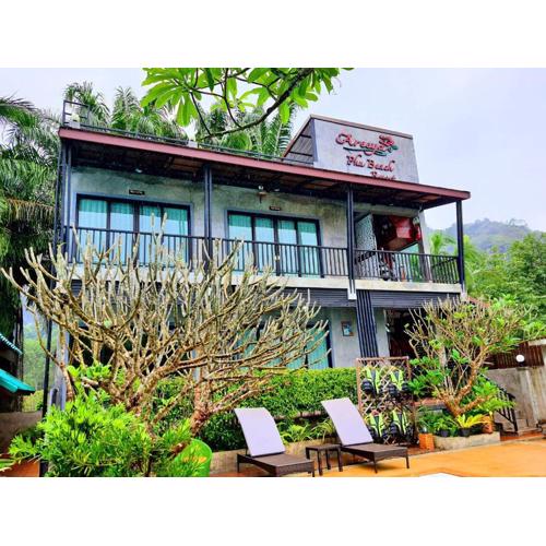 Areeya Phubeach Resort Coliving Coworking