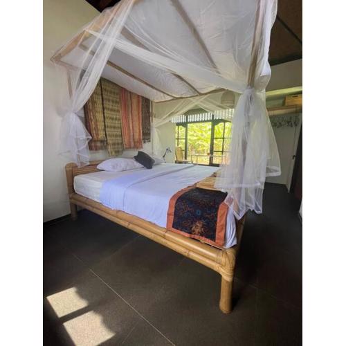 Ariwigangga Banana Garden