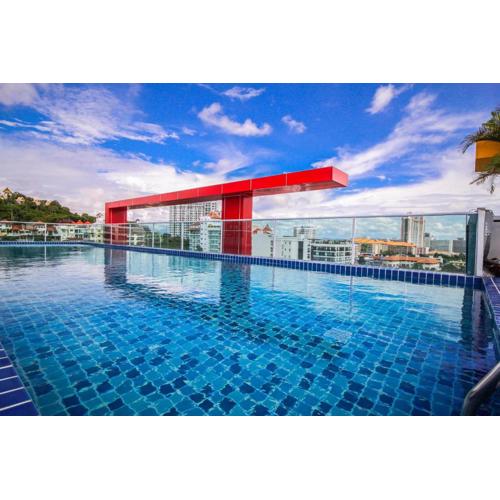 Art On The Hill by Pattaya Sunny Rentals