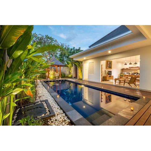 Arts Biyu Villa Two-Bedroom with Private Pool Kuta