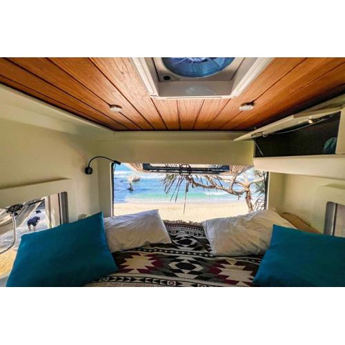 ARUMJIWA MOTOTEL Campervan