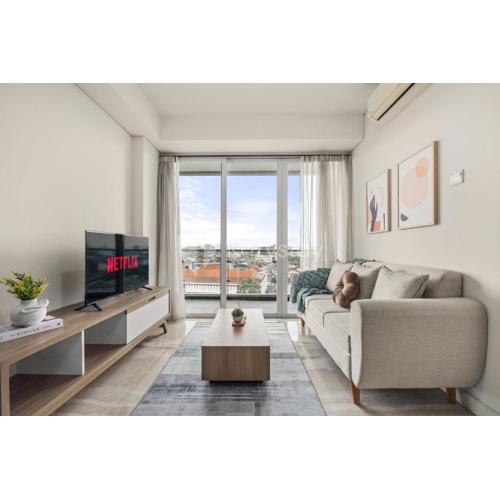 Aruna by Kozystay - Paskal